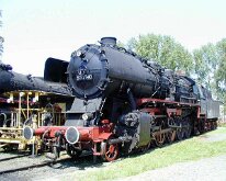 50 2740 zu Besuch im Eisenbahnmuseum Darmstadt-Kranichstein Foto: 24.05.2001 / 25 Jahre Eisenbahnmuseum