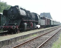 50 3576 der Nassauischen Touristen Bahn Foto: 08. September 2002 / Bahnhof Wiesbaden-Dotzheim