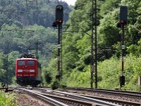 Bild 78  04.06.2011 : 151 078 fährt nach getanen Schub wieder zurück nach Laufach – Gleiswechsel in Heigenbrücken-West …
